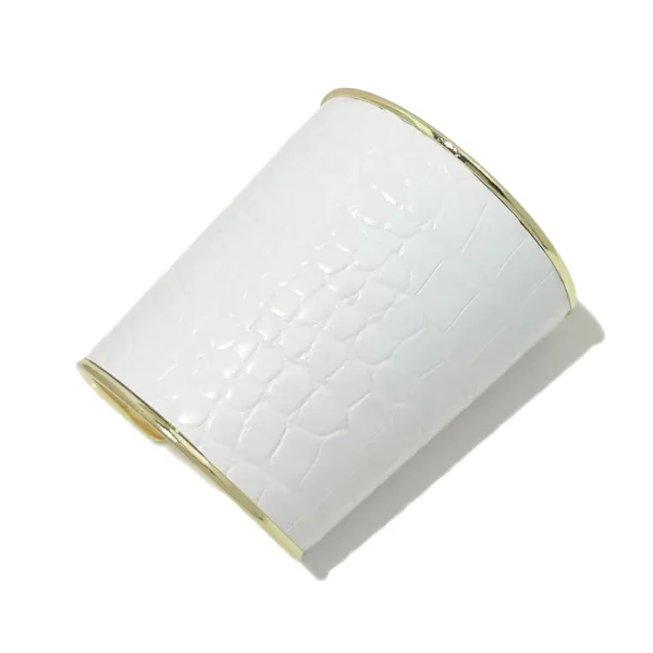 Bracelet artisanal, fusion de culture et élégance