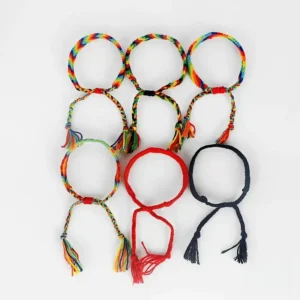 Accessoire ethnique en matériaux naturels