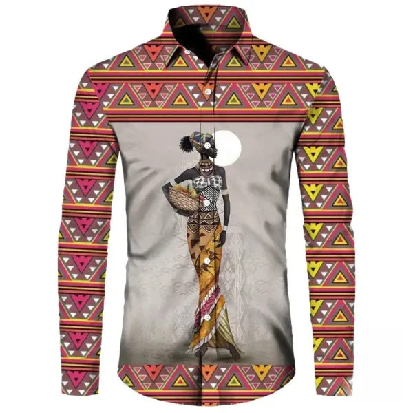 Look décontracté avec chemise imprimée africaine