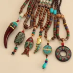 Collier unique en bois, culture africaine
