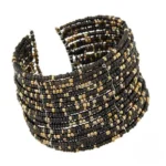 Raffinement africain : collier en perles multicouches