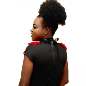 Collier en plume rouge, style africain élégant et unique