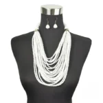 Collier perles africaines, mélange de couleurs, style chic