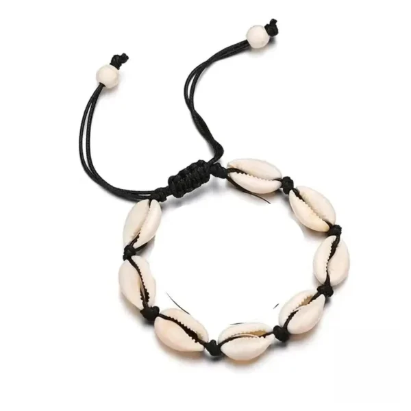 Collier Cauris, une touche d'authenticité africaine