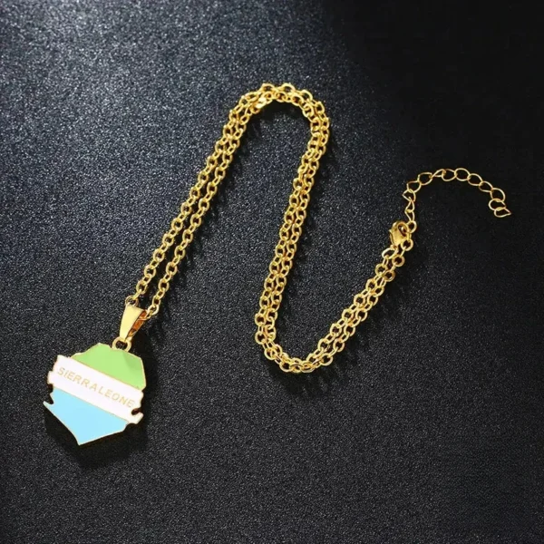 Collier africain unique inspiré de la culture sierra-léonaise