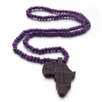 Bijou en bois africain inspiré de la carte du continent