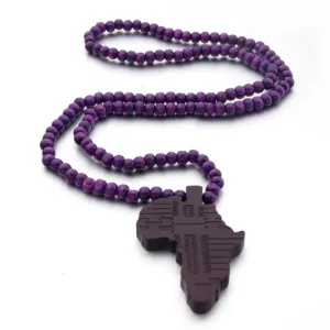 Bijou en bois africain inspiré de la carte du continent