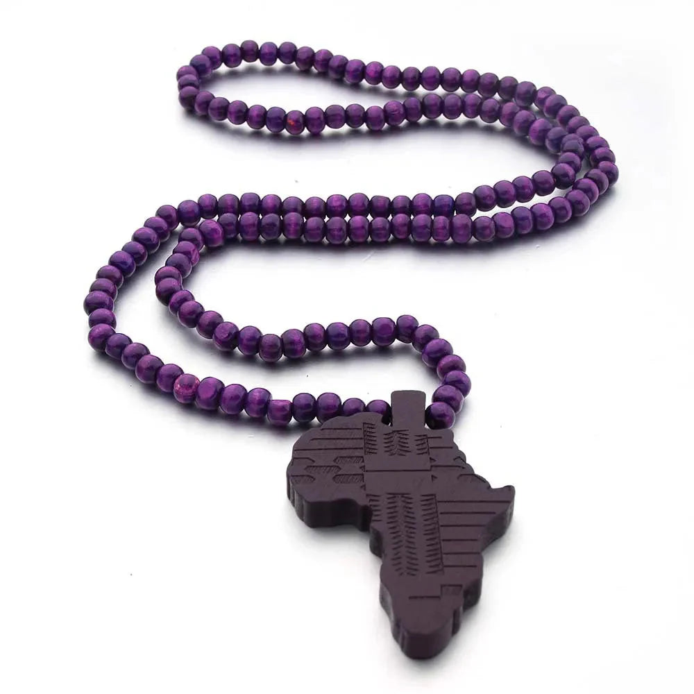 Bijou en bois africain inspiré de la carte du continent
