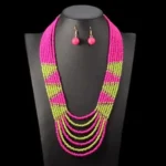 Collier de perles artisanales inspiré de l'Afrique