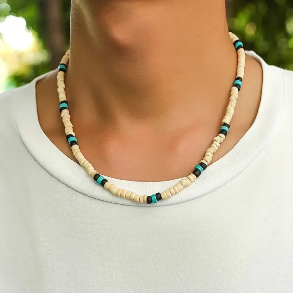 Collier de style africain pour homme