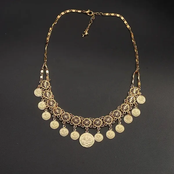 Bijou africain en pièces de monnaie authentiques