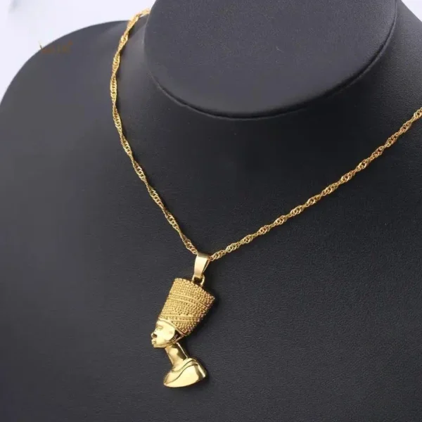 Ornement en or, collier de style néfertiti, charme unique