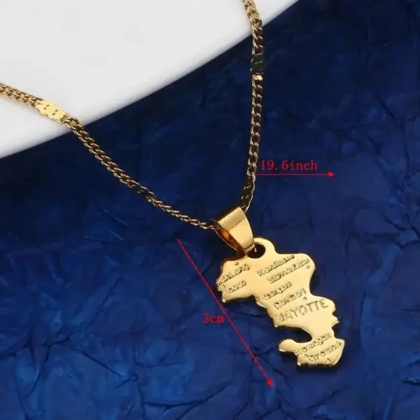 Pendentif or Mayotte, accessoire inspiré de l'Afrique