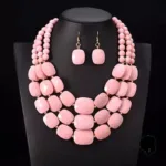 Collier coloré inspiré de l'art africain