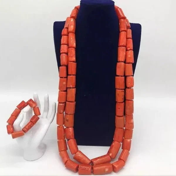 collier-tribu-africaine-1 Collier Africain Tribu avec motifs traditionnels uniques
