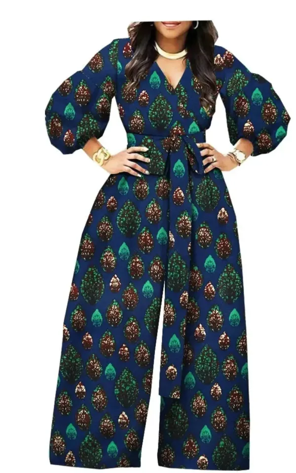 Mode féminine : combinaison en wax à motifs uniques