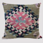 Coussin africain motif tribal coloré