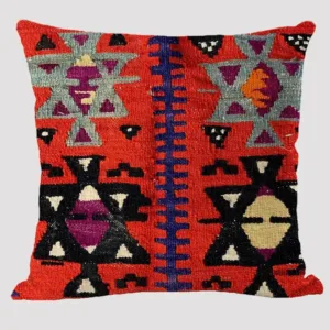 Coussin tendance Africaine décoratif aux motifs ethniques
