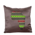 Coussin wax aux motifs traditionnels revisités