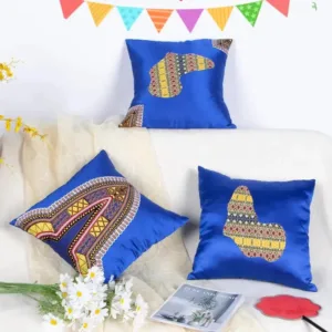 Coussins africains en tissu wax traditionnel