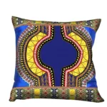 Coussins wax africains au design contemporain