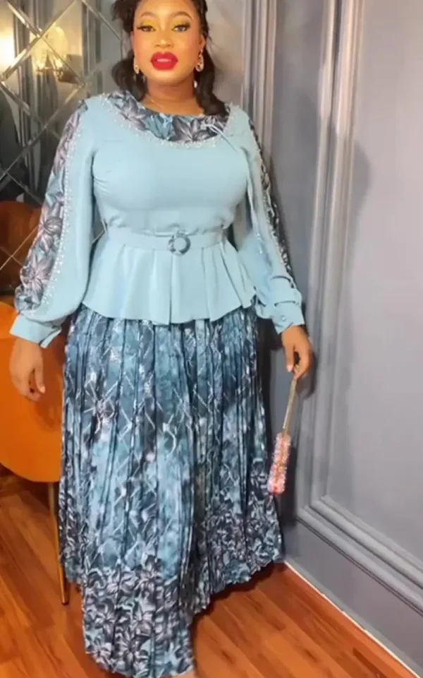 Tenue africaine femme : style vert chic