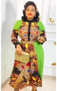 Ensemble Africain Femme, style chic et moderne