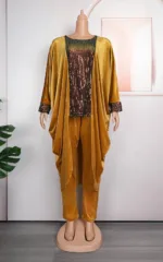 Tenue traditionnelle avec touche brillante
