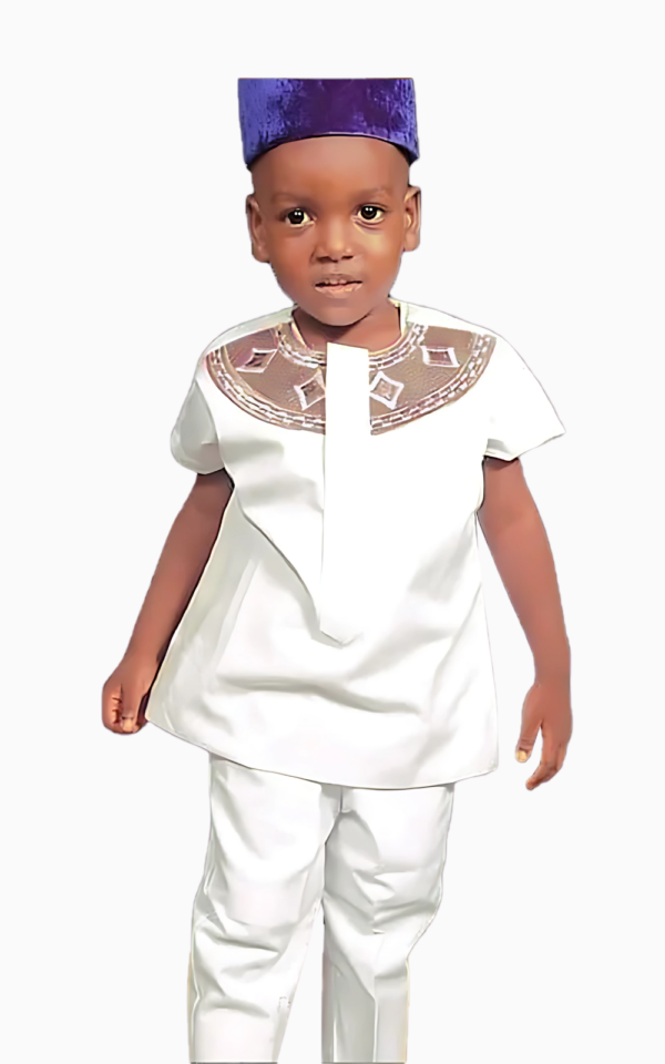 ensemble-africain-garcon-blanc-2-pieces-1 Ensemble Africain Garçon Blanc 2 pièces pour enfant