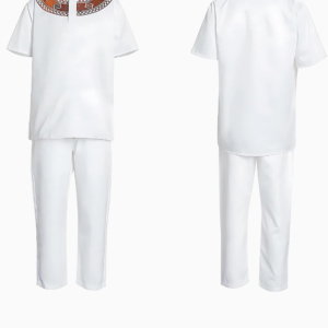 Boubou Africain Enfant en blanc, design traditionnel et élégant