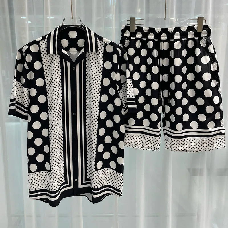 Chemise à motifs africains, élégance décontractée