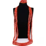 Collier africain en corail, élégant et coloré