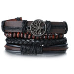Collection de bracelets africains en cuir