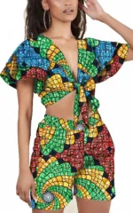 Vêtement tendance femme inspiré d'Afrique