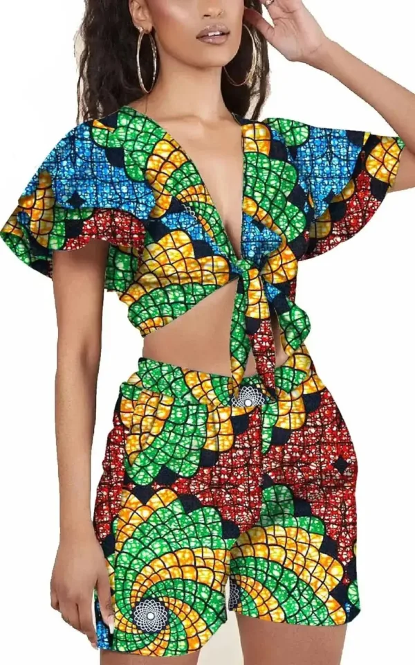 Vêtement tendance femme inspiré d'Afrique