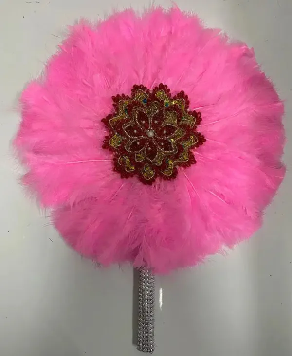 Éventail coloré avec motifs inspirés d'Afrique