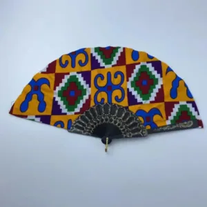 Eventail en tissu africain coloré et élégant