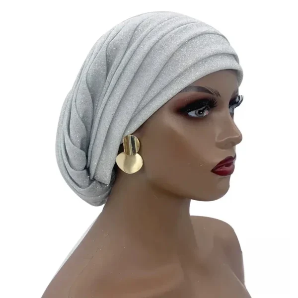 Turban africain stylé pour un look unique