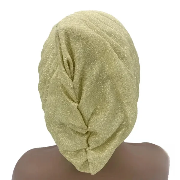 Foulard africain avec motifs vibrants et culturels