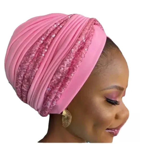 Accessoire polyvalent pour cheveux et tête