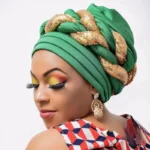 Foulard africain aux motifs vibrants