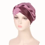 Foulard stylé aux couleurs africaines