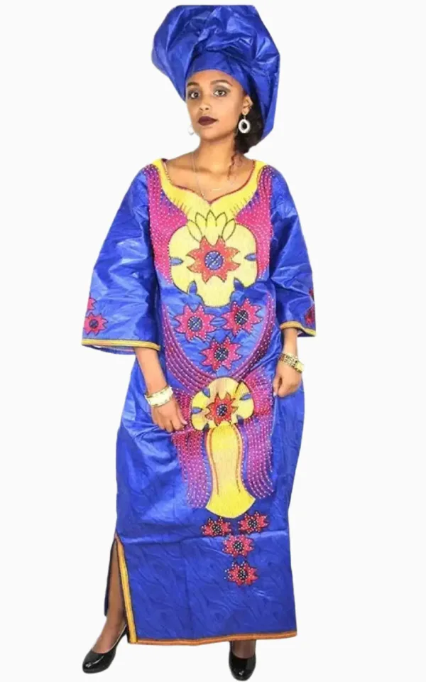 Boubou Africain Femme, style traditionnel et moderne