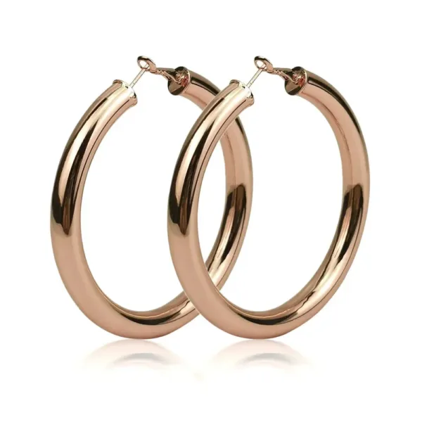 Boucles d'oreilles créoles grandes, accessoire tendance et chic