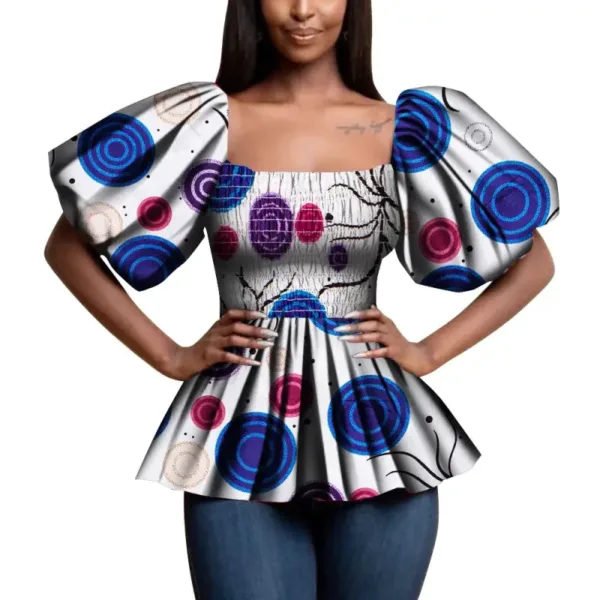 Top féminin avec imprimé africain chic