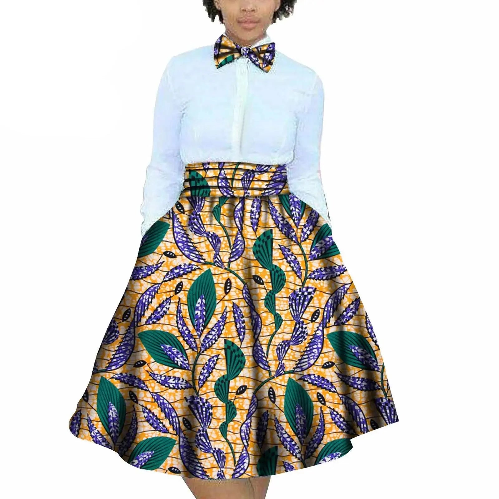 Jupe à motifs traditionnels et nœud élégant