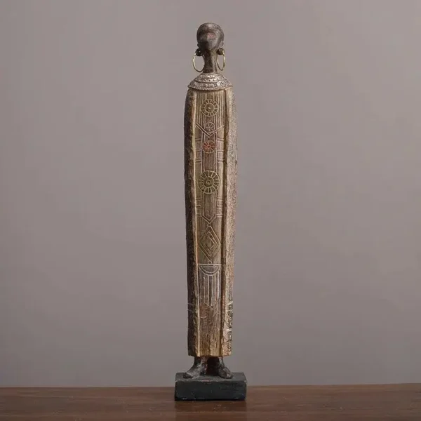 Élégante statue femme afro-tribale pour décoration