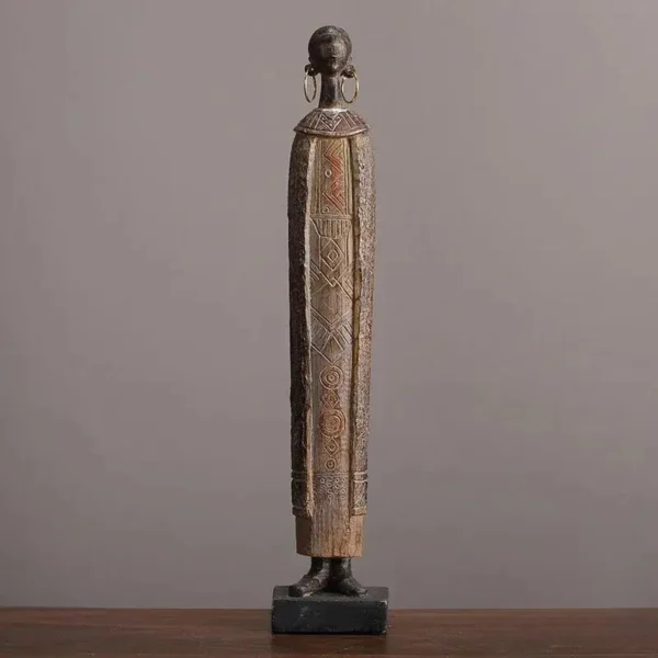 Sculpture de femme tribale, pièce décorative unique