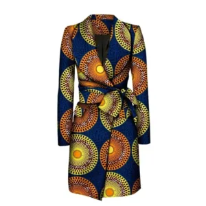Manteau élégant inspiré des styles africains