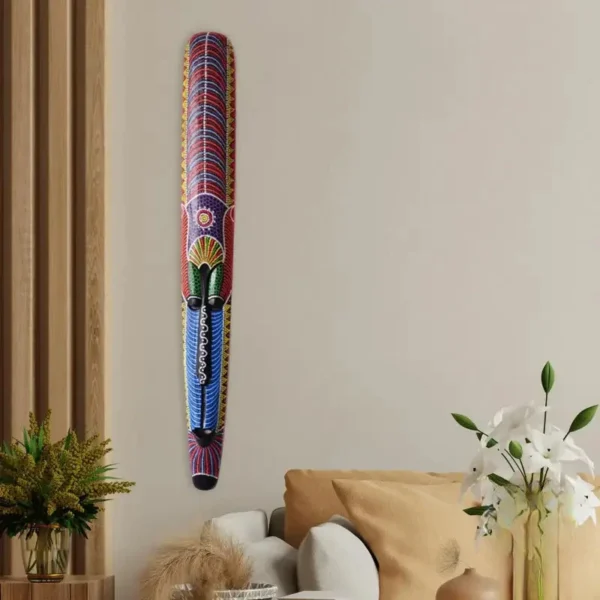 Masque africain artisanal, parfait pour un cadeau unique
